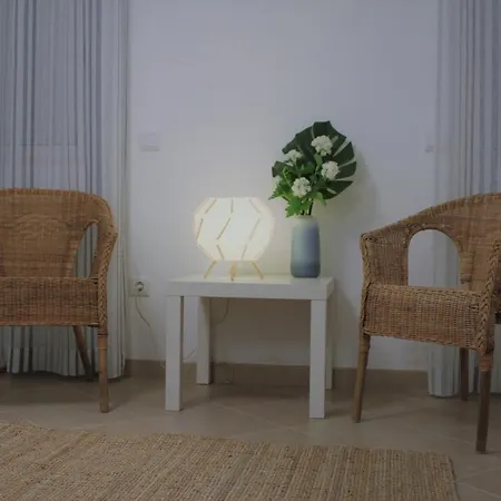 Casa Camões, Near Airport, 4km Beach Apartamento
